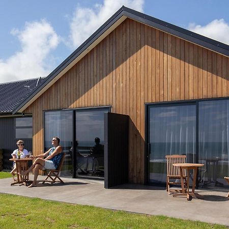 Views Over Tasman, New Luxury Boutique Studio Overlooking The Tasman Sea เกรย์เมาท์ ภายนอก รูปภาพ