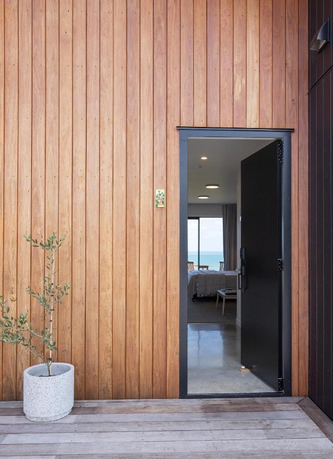 Views Over Tasman, New Luxury Boutique Studio Overlooking The Tasman Sea เกรย์เมาท์ ภายนอก รูปภาพ